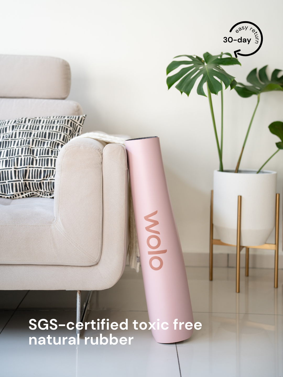 A sakura pink yoga mat made with SGS-certified natural rubber