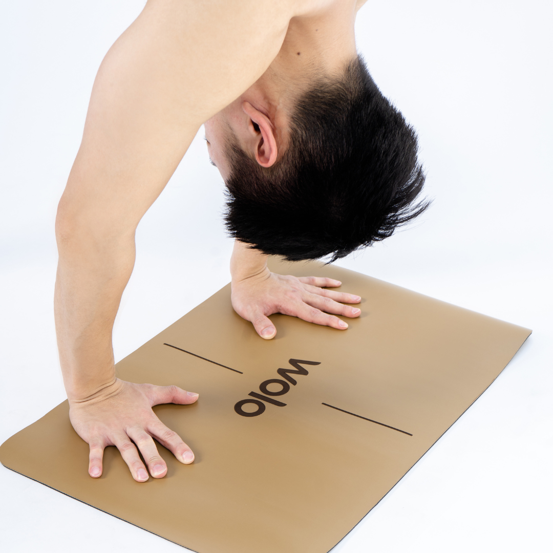 Use khaki yoga pad for advanced yoga poses