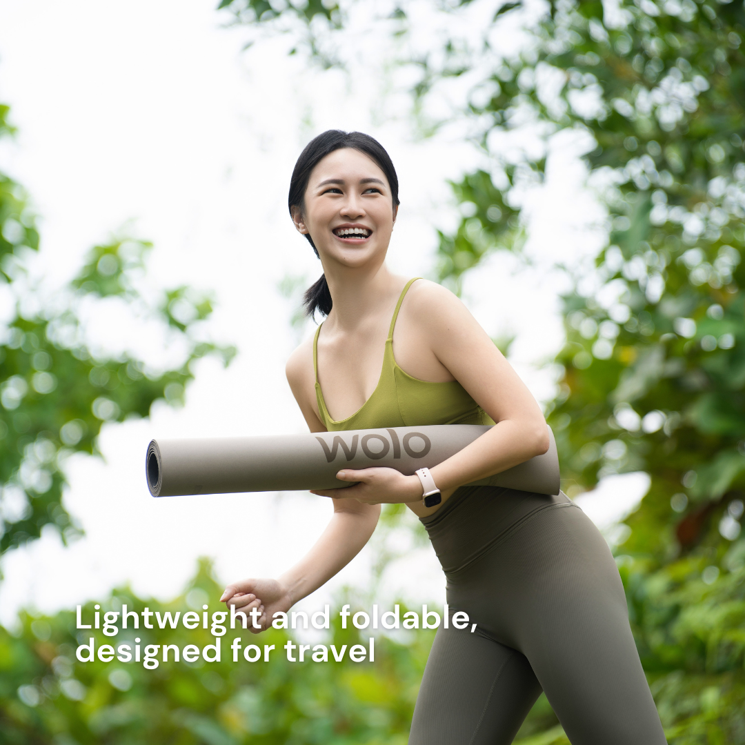 carring away travel yoga mat in natural